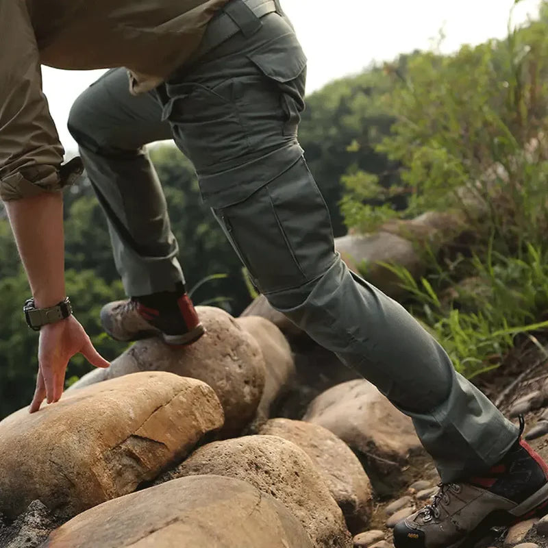 Taktische Einsatzhose DefenderX® (+ Gratis Gürtel)